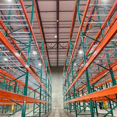 Rak Gudang Tugas Berat yang Dapat Disesuaikan